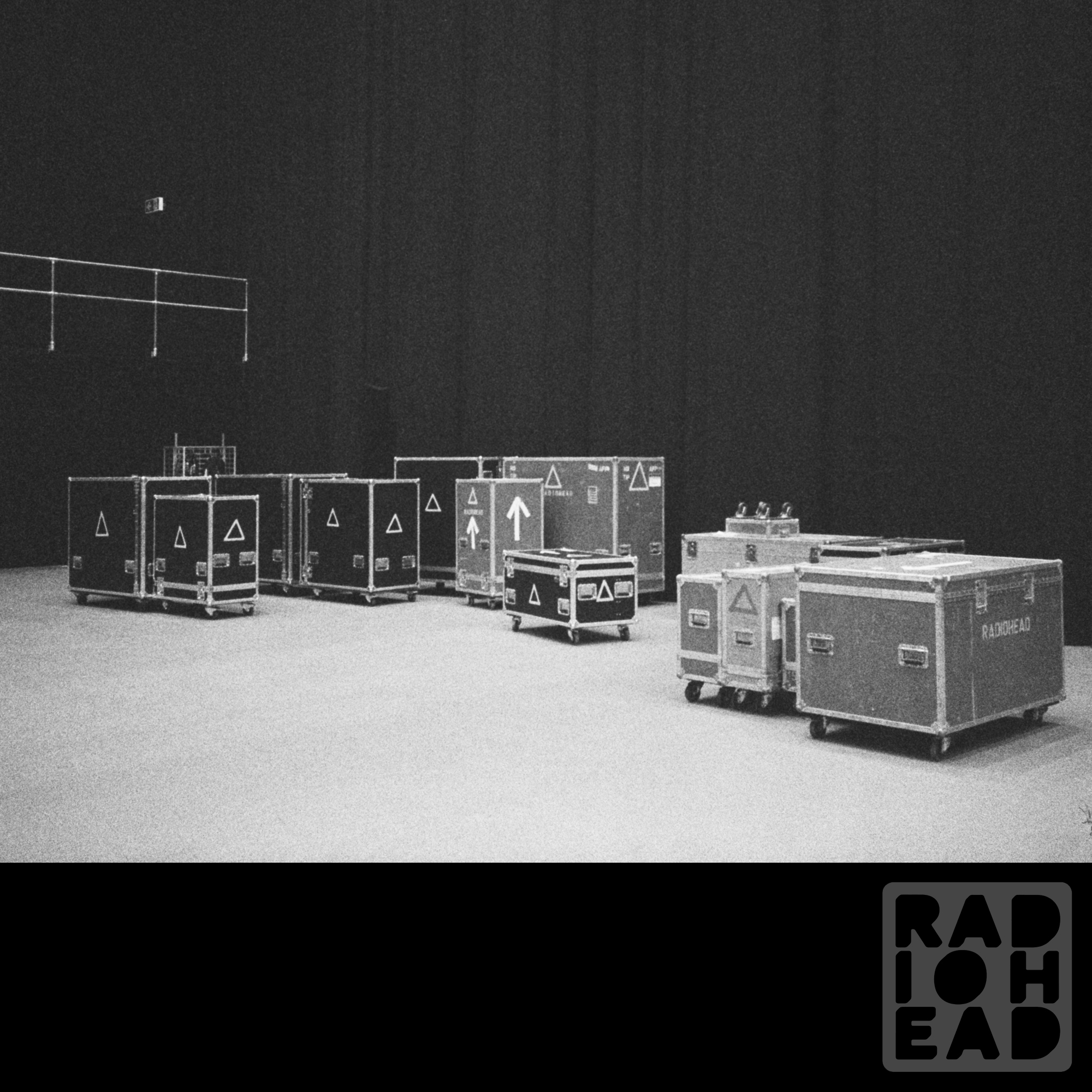 DEAD AIR SPACE | RADIOHEAD.COM